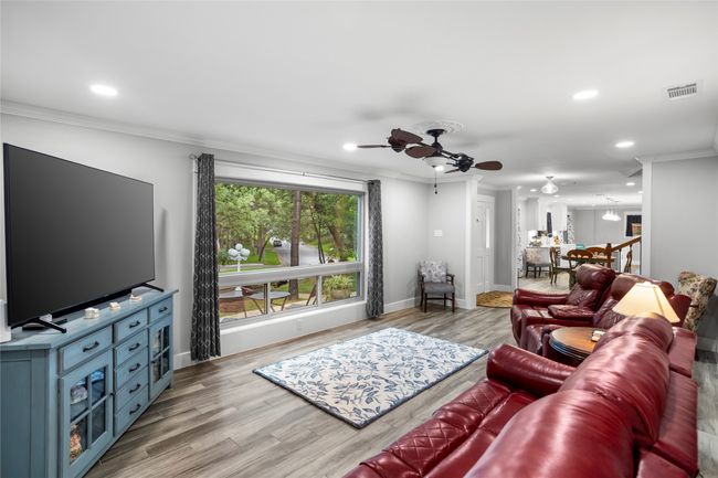 3905 Shady Creek Dr, House other with 4 bedrooms, 3 bathrooms and null parking in Euless TX | Image 18