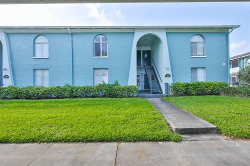 3-284 115th Ave N, ST PETERSBURG, FL, 33716-2841 | Card Image