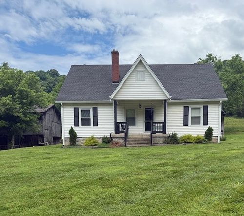 147 Sloan Branch Rd, Pleasant Shade, TN, 37145-3332 | Card Image