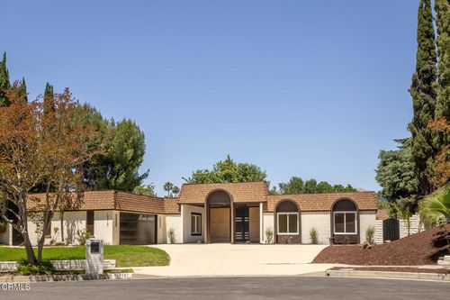19713 Romar St, Chatsworth, CA, 91311-3536 | Card Image