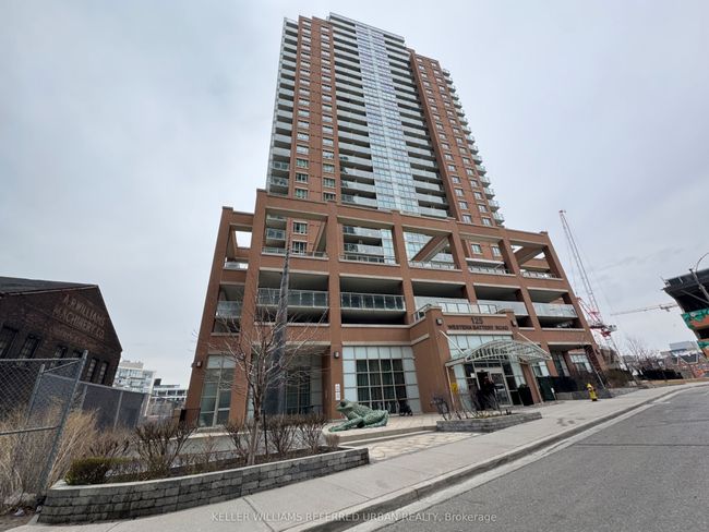 1813 - 125 Western Battery Rd, Condo with 2 bedrooms, 2 bathrooms and 1 parking in Toronto ON | Image 16