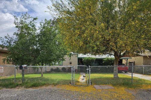 1912 S Joshua Ave, Parker, AZ, 85344-6445 | Card Image