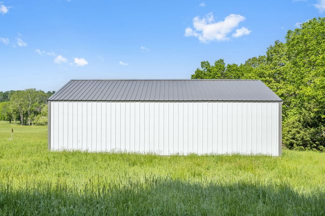 Garage/Shop | Image 12