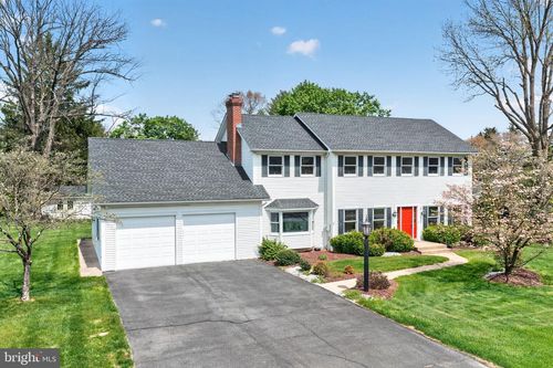 5255 Landis Mill Rd, BETHLEHEM, PA, 18015-9048 | Card Image