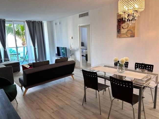 4G - 4001 S Ocean Dr, Condo with 1 bedrooms, 2 bathrooms and null parking in Hollywood FL | Image 8