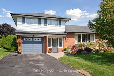 170 Hillsdale Ave, House other with 3 bedrooms, 2 bathrooms and 3 parking in Oshawa ON | Image 1