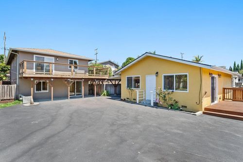 221 Carey Ave, Freedom, CA, 95019-2843 | Card Image