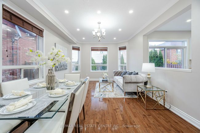 1016 Mccuaig Dr, House other with 4 bedrooms, 4 bathrooms and 2 parking in Milton ON | Image 8