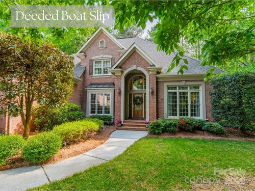 4646 Eagle Pointe Ct, Denver, NC, 28037-7308 | Card Image