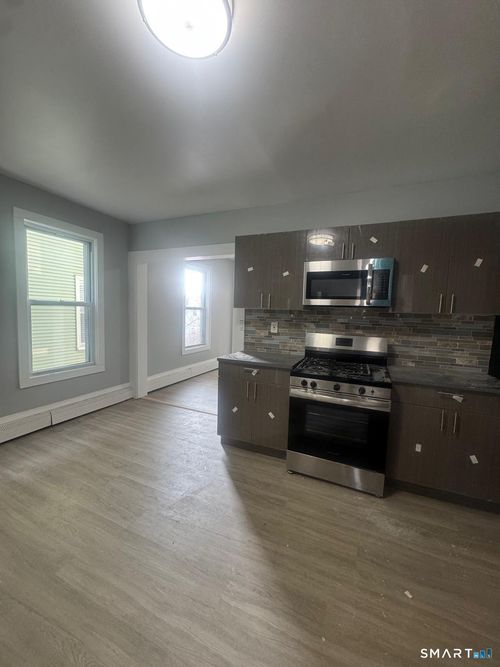 3-105 Caroline Street, Bridgeport, CT, 06608 | Card Image