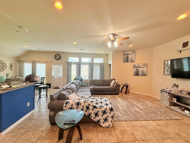 20514 Kiwi Pl, House other with 4 bedrooms, 3 bathrooms and 2 parking in Humble TX | Image 8