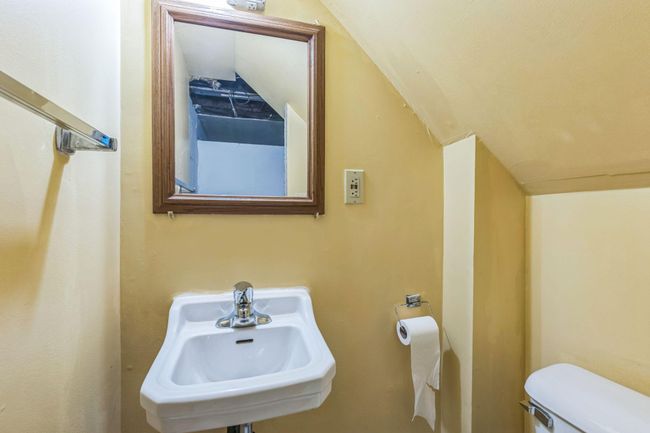 Basement bathroom | Image 21