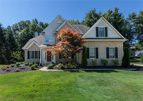 33295 Augusta Way, Avon, OH, 44011 | Card Image