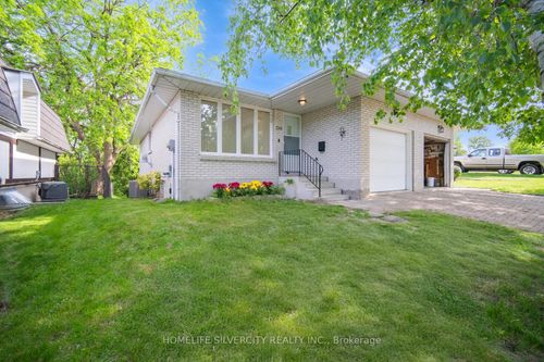 196 Millwood Cres, Kitchener, ON, N2P1N2 | Card Image
