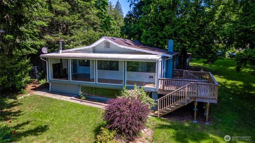 2553 Mackenzie Rd, Bellingham, WA, 98226-9204 | Card Image