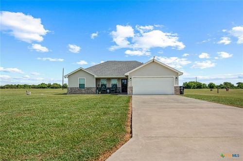 578 Sunrise Ave, Port Lavaca, TX, 77979 | Card Image