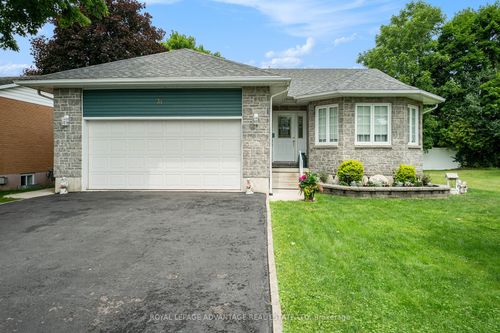 31 George Ave, Perth, ON, K7H2Z1 | Card Image