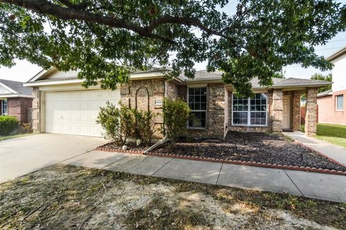2404 Glenhaven Dr, McKinney, TX, 75071-3160 | Card Image