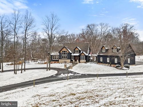 15157 Purcellville Rd, HILLSBORO, VA, 20132-3669 | Card Image