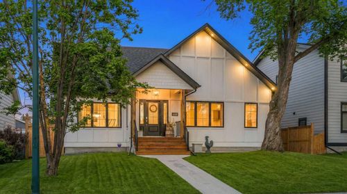 6308 Lacombe Way Sw, Calgary, AB, T3E5T3 | Card Image