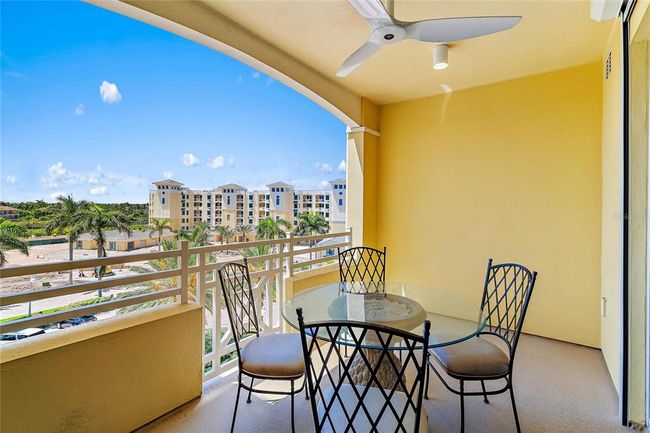 505 - 650 Collany Rd, Condo with 3 bedrooms, 4 bathrooms and null parking in Tierra Verde FL | Image 34