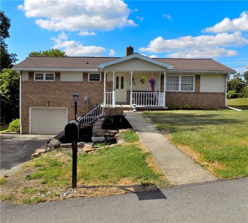 137 Watson Dr, Hopwood, PA, 15445-2020 | Card Image