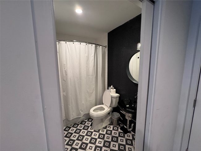 APT-201 - 201 Academy Dr, Condo with 0 bedrooms, 1 bathrooms and 1 parking in Austin TX | Image 6