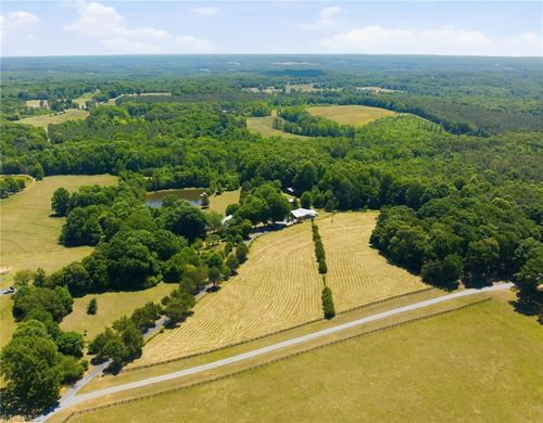 3168 Benny Lineberry Rd, Climax, NC, 27233-8006 | Card Image