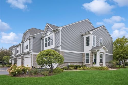 100 Devoe Dr, Oswego, IL, 60543-4064 | Card Image