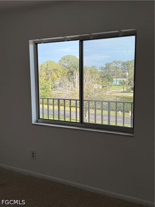 c-313-25806 Cockleshell Dr, BONITA SPRINGS, FL, 34135-7707 | Card Image