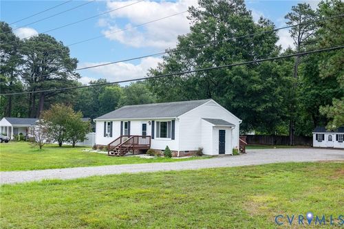 8428 Atlee Rd, Mechanicsville, VA, 23116-2466 | Card Image