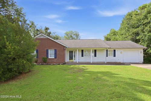 3605 Plantation Rd, Morehead City, NC, 28557-3031 | Card Image