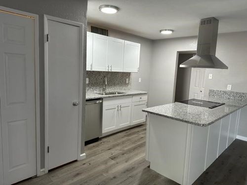 5204 Hendrix Dr, The Colony, TX, 75056-2147 | Card Image