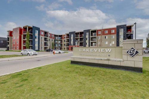 209-15 Saddlestone Way Ne, Calgary, AB, T3J0S3 | Card Image