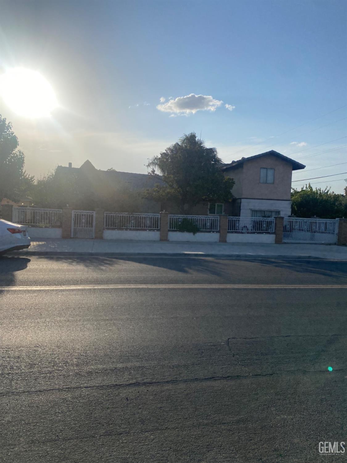 Sparks St, Bakersfield, CA 93307