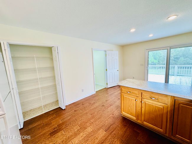 813 Clear Creek Pkwy, House other with 4 bedrooms, 3 bathrooms and null parking in Clarkrange TN | Image 25