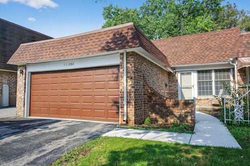 1S282 Holyoke Ln, Villa Park, IL, 60181-3837 | Card Image