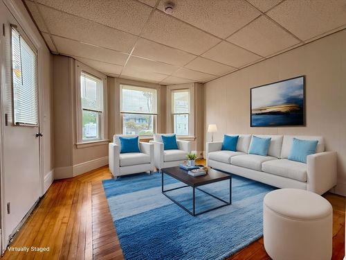 apt-2-346 Broadway, North Attleboro, MA, 02760-1191 | Card Image