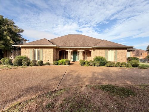 4217 Spring Creek Dr, Corpus Christi, TX, 78410-5667 | Card Image