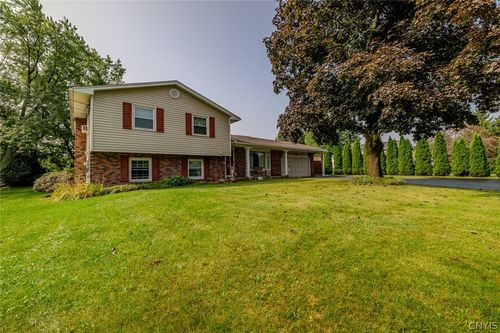 1591 Ayrault Rd, Fairport, NY, 14450-9304 | Card Image
