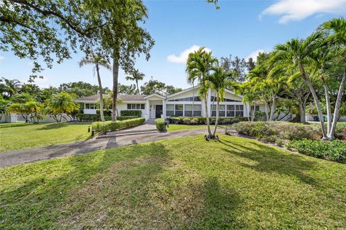 12330 Pine Needle Ln, Pinecrest, FL, 33156-5727 | Card Image