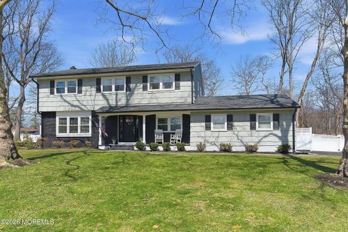 111 Heights Ter, Middletown, NJ, 07748-3447 | Card Image