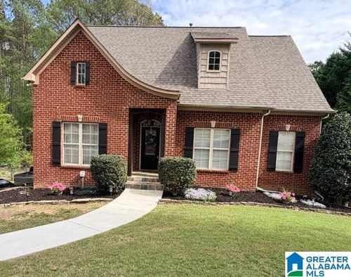 136 Lauchlin Ln, PELHAM, AL, 35124-6233 | Card Image