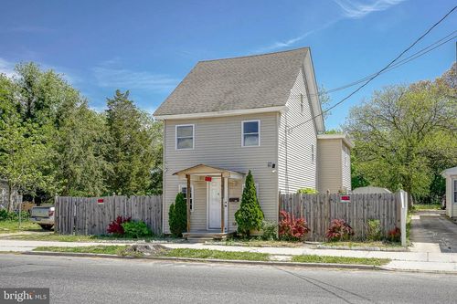 521 N 3rd St, MILLVILLE, NJ, 08332-2701 | Card Image