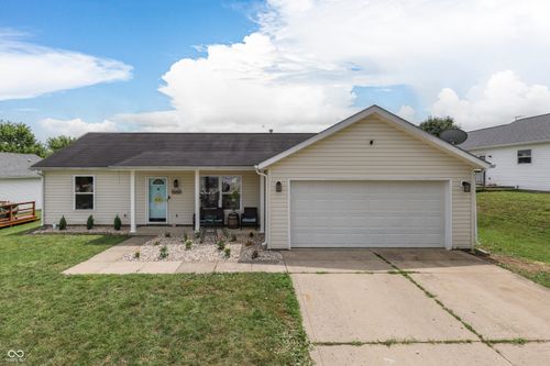 887 E Drybread Ln, Nineveh, IN, 46164-8602 | Card Image