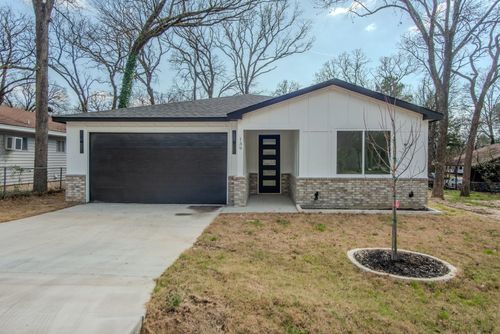 139 Forrest Oaks Dr, Gun Barrel City, TX, 75156-3521 | Card Image
