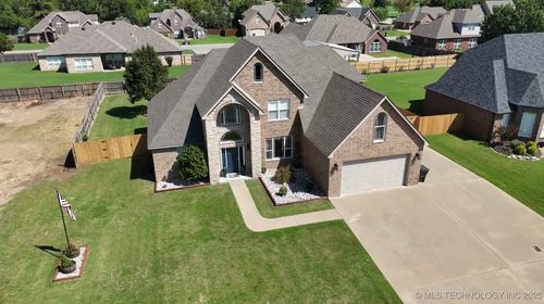 1412 Richmond Dr, Fort Gibson, OK, 74434-6391 | Card Image