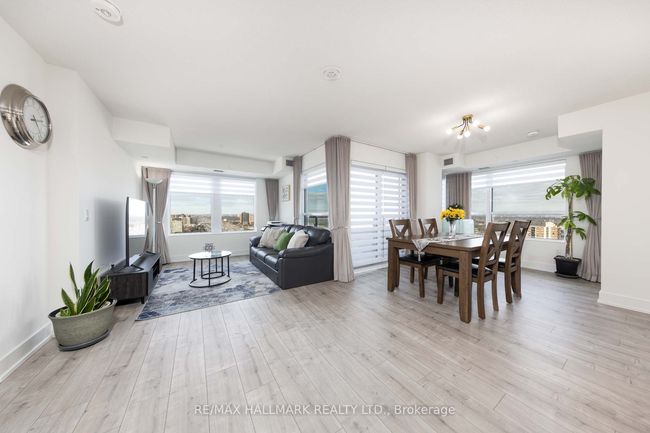 2206 - 10 Eva Rd, Condo with 2 bedrooms, 2 bathrooms and null parking in Etobicoke ON | Image 10