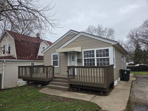 110 North Ave, Lockport, IL, 60441-4925 | Card Image