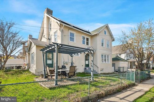 7403 Miller Ave, UPPER DARBY, PA, 19082-2004 | Card Image